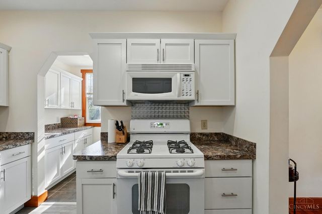 6948 Mulberry Street, North College Hill, OH 45239