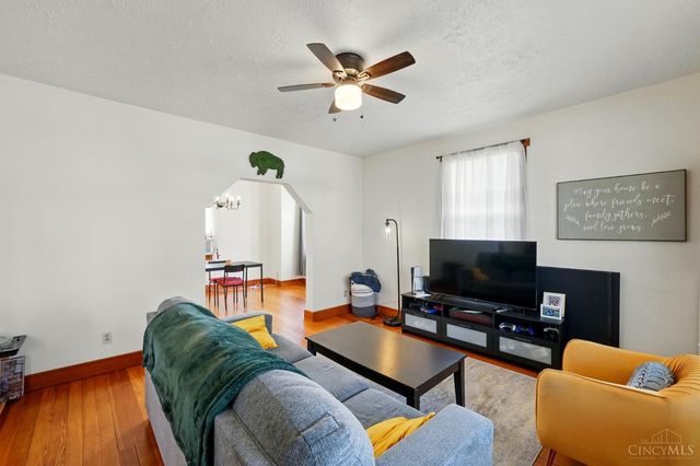 6948 Mulberry Street, North College Hill, OH 45239