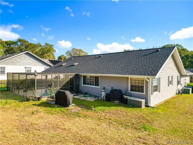 421 W Blueflax Court, Beverly Hills, FL 34465