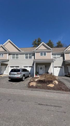 109 Woodview Way, Manchester, NH 03102