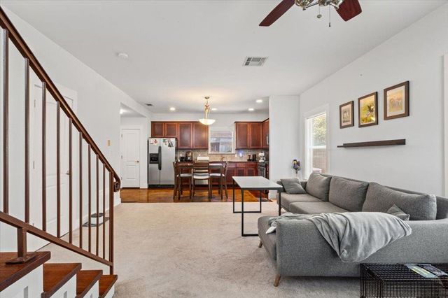 3304 E 5th ST B, Austin, TX 78702