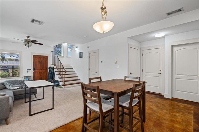3304 E 5th ST B, Austin, TX 78702