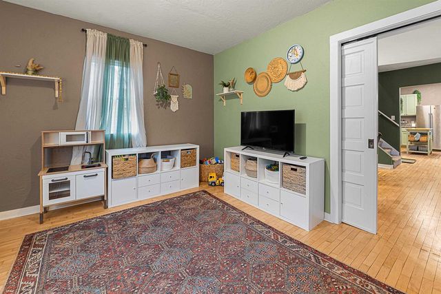 194 N PARK AVENUE, Fond Du Lac, WI 54935