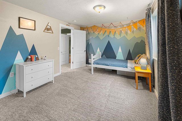 194 N PARK AVENUE, Fond Du Lac, WI 54935