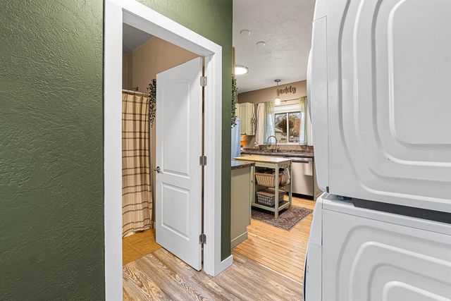 194 N PARK AVENUE, Fond Du Lac, WI 54935