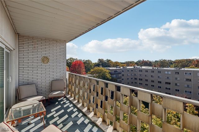 275 N Portage Path 7g, Akron, OH 44303