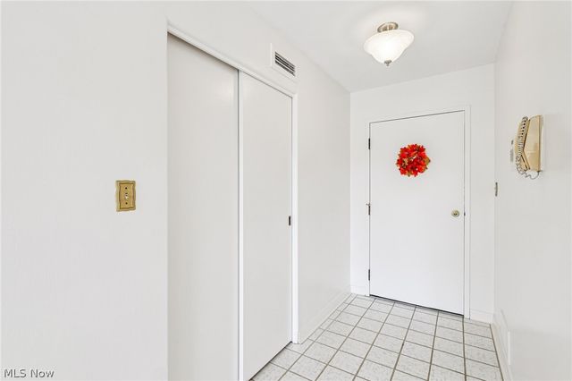 275 N Portage Path 7g, Akron, OH 44303