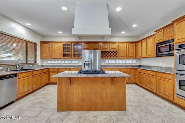4853 S Newport Street, Chandler, AZ 85249