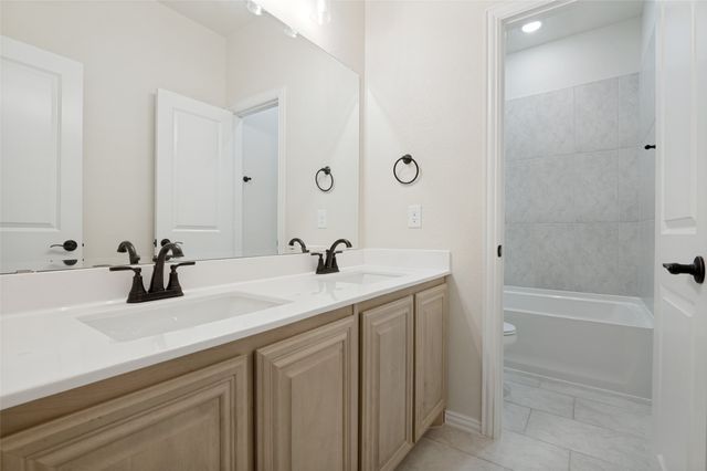 4437 Lupine Estate Drive, Joshua, TX 76058