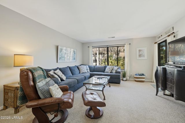 36 Deallyon Ave Apt 107, Hilton Head Island, SC 29928