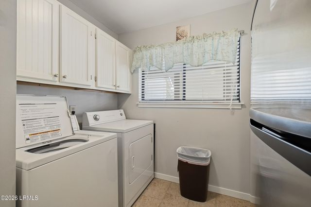 36 Deallyon Ave Apt 107, Hilton Head Island, SC 29928