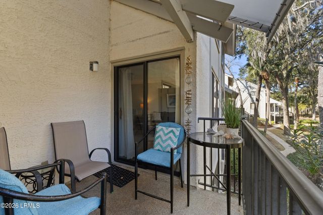 36 Deallyon Ave Apt 107, Hilton Head Island, SC 29928