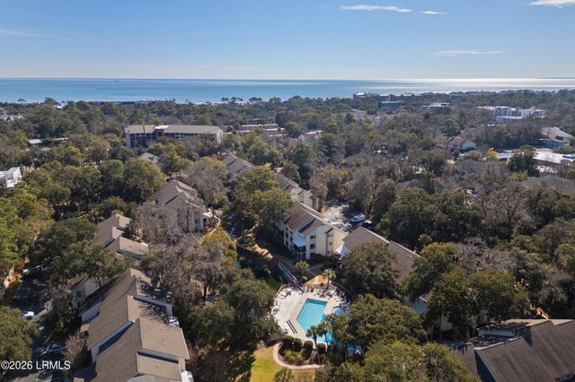 36 Deallyon Ave Apt 107, Hilton Head Island, SC 29928