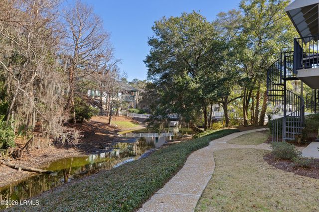 36 Deallyon Ave Apt 107, Hilton Head Island, SC 29928