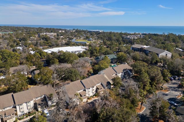 36 Deallyon Ave Apt 107, Hilton Head Island, SC 29928