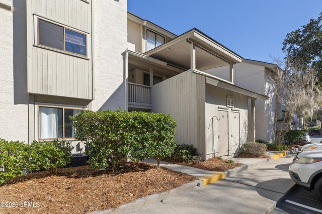 36 Deallyon Ave Apt 107, Hilton Head Island, SC 29928
