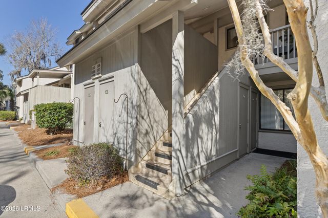36 Deallyon Ave Apt 107, Hilton Head Island, SC 29928