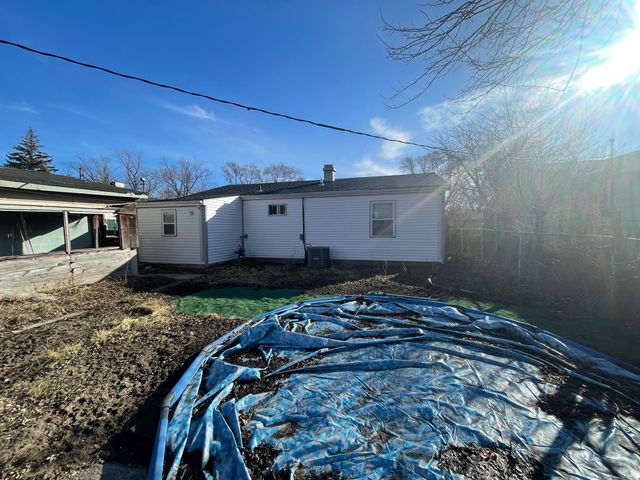 2016 Wright Street, Gary, IN 46404