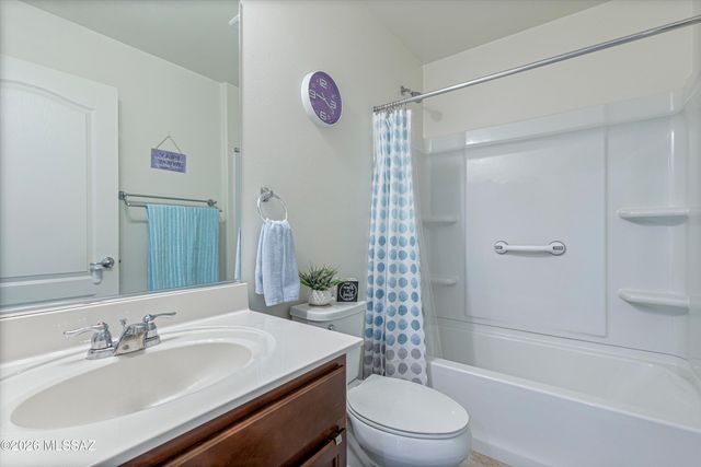 8570 W Pelican Place, Tucson, AZ 85757