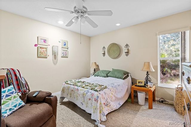 5356 W Oak Park Boulevard, Homosassa, FL 34446