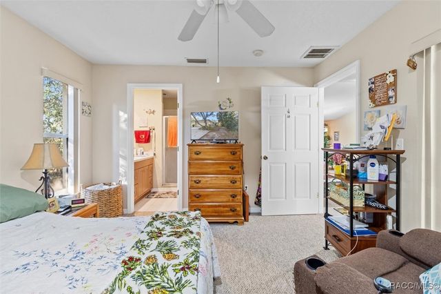 5356 W Oak Park Boulevard, Homosassa, FL 34446