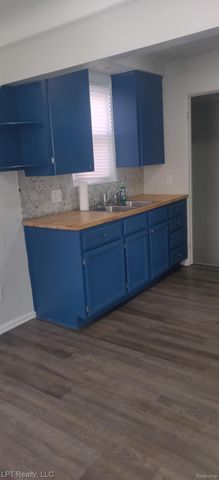 8508 Plainview Avenue, Detroit, MI 48228