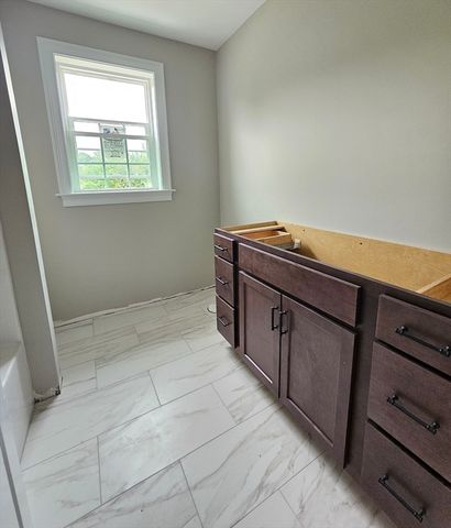 45 North Main Street, Freetown, MA 02702