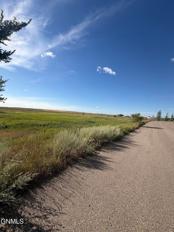L 1,3,4,5 Wickum Road NW, Williston, ND 58801 photo 1