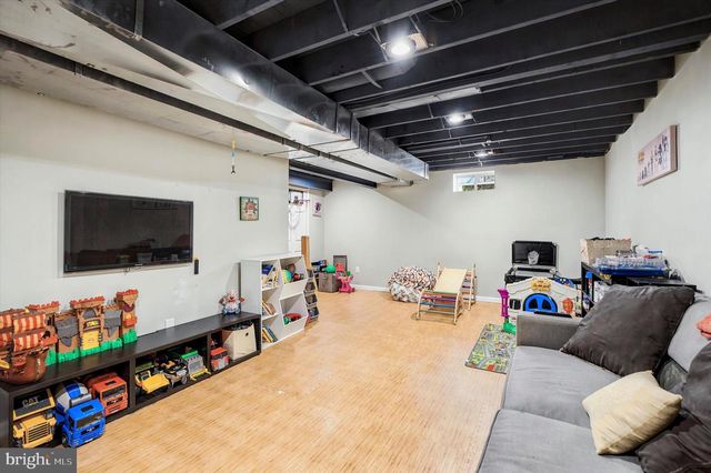 205 LINDEN AVE, Glenside, PA 19038