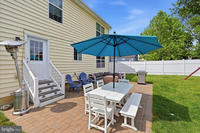 205 LINDEN AVE, Glenside, PA 19038