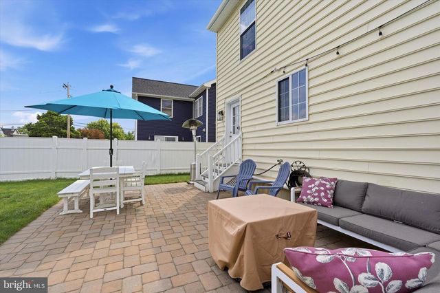 205 LINDEN AVE, Glenside, PA 19038