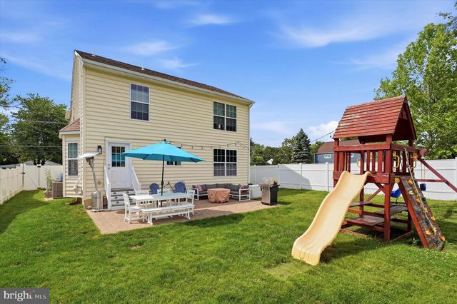 205 LINDEN AVE, Glenside, PA 19038