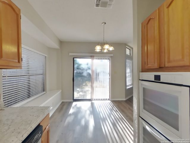 7714 Gallant Ridge, San Antonio, TX 78239