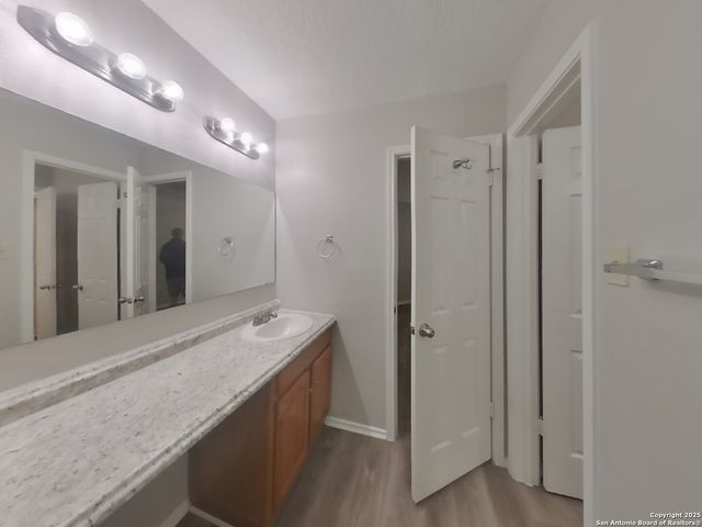 7714 Gallant Ridge, San Antonio, TX 78239