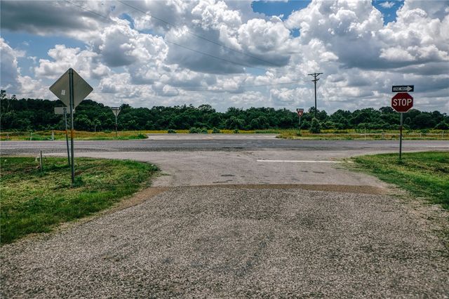 28439 HWY 6 NORTH, Hempstead, TX 77445