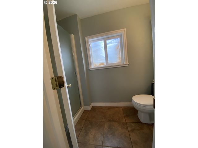 20446 ABIQUA Rd, Scotts Mills, OR 97375