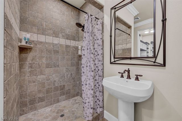 1206 Peach Bluff Court, Henderson, NV 89002