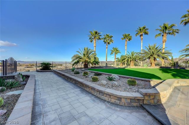 1206 Peach Bluff Court, Henderson, NV 89002