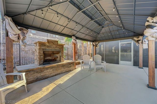 1206 Peach Bluff Court, Henderson, NV 89002