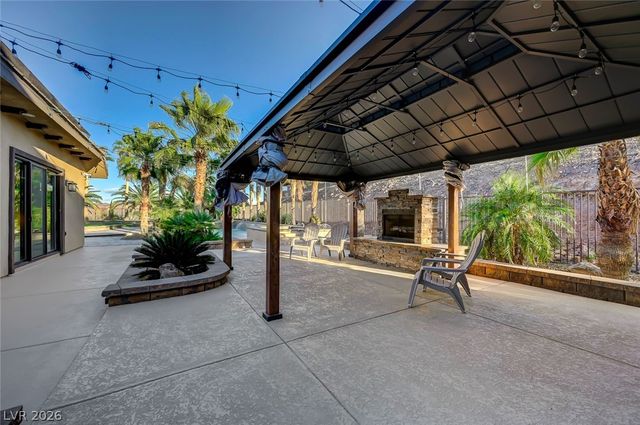 1206 Peach Bluff Court, Henderson, NV 89002