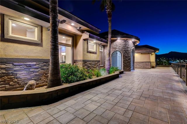 1206 Peach Bluff Court, Henderson, NV 89002