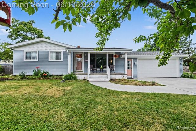 3474 Bilsky Street, Burton, MI 48519