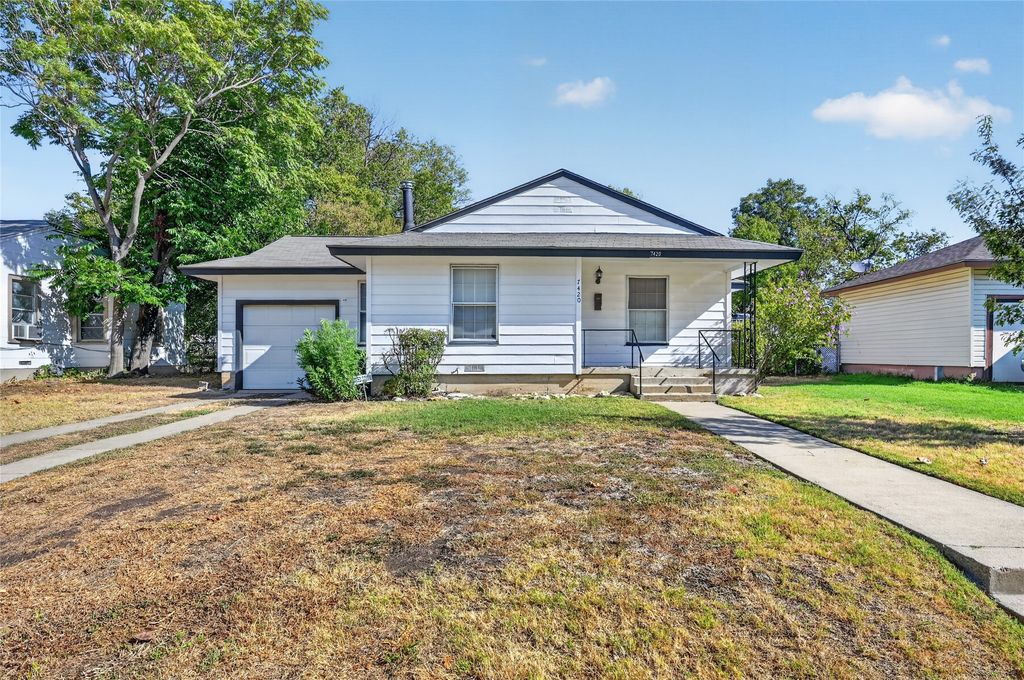 7420 Arlie Avenue, Fort Worth, TX 76116 — exterior