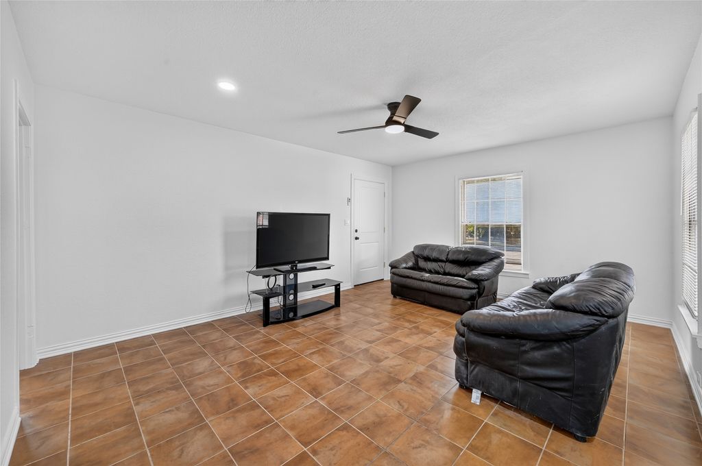 7420 Arlie Avenue, Fort Worth, TX 76116 — photo 3