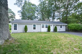 12 Fairfield Ter, Framingham, MA 01701