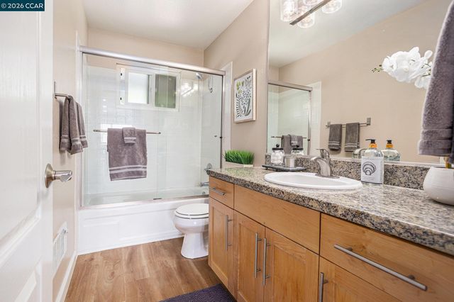 205 Masters Ct 3, Walnut Creek, CA 94598