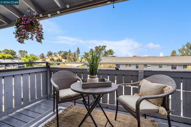 205 Masters Ct 3, Walnut Creek, CA 94598