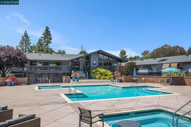 205 Masters Ct 3, Walnut Creek, CA 94598