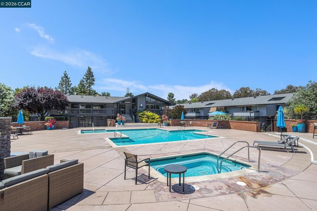 205 Masters Ct 3, Walnut Creek, CA 94598