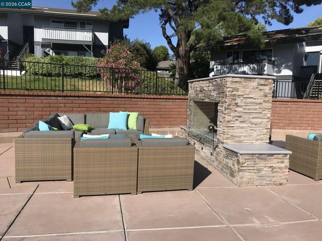 205 Masters Ct 3, Walnut Creek, CA 94598